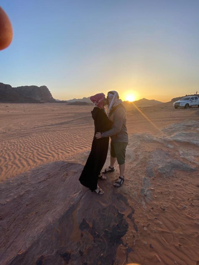 Wadi Rum Hugo Camp Exterior photo
